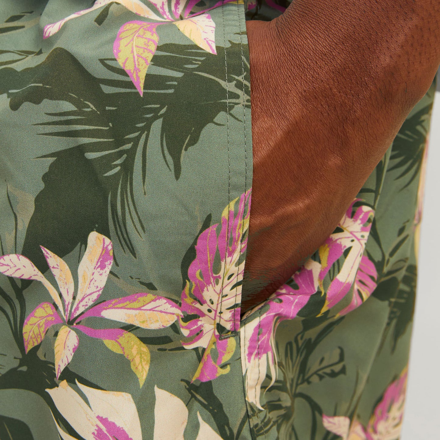 Jack & Jones Plus Size Fiji Floral Aop Swim Shorts Laurel Wreath